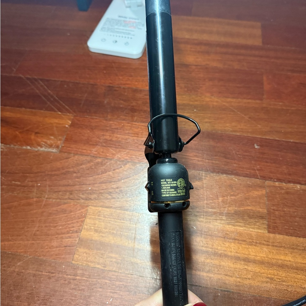 Hot tools -Black Curling Iron